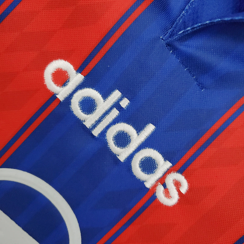 Camisola Bayern de Munique Retrô 1995/1997 - Azul e Vermelha